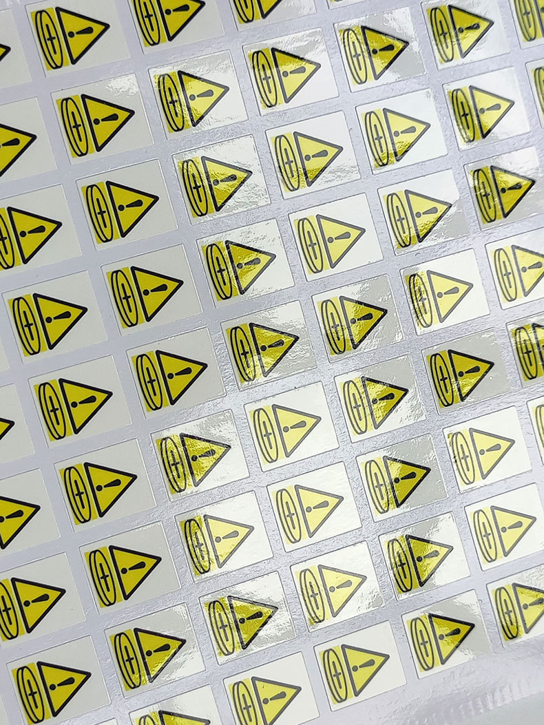 Square PVC Safety Warning Deca - Electronics And Gadgets With A recension och pris
