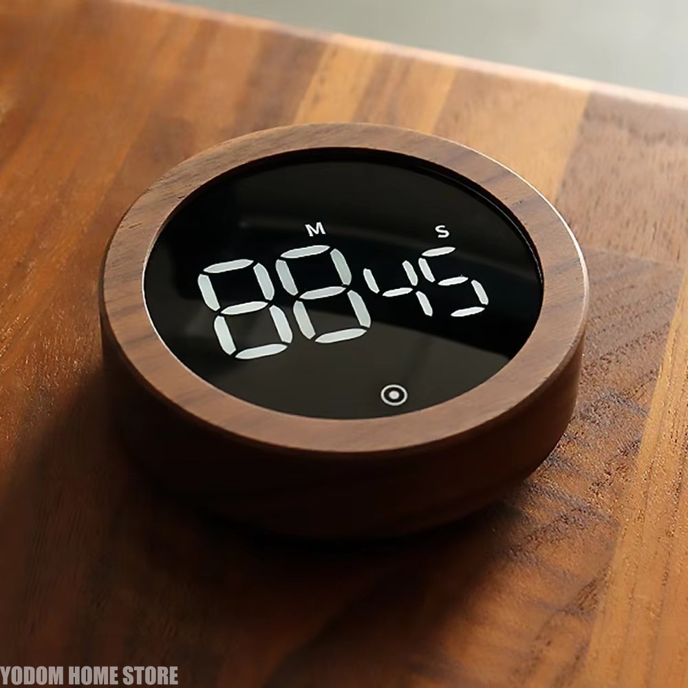 LED Electronic Rotating Wood G - Electronics And Gadgets With A recension och pris